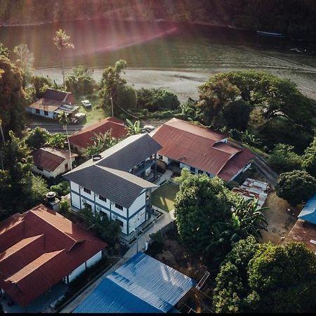 TEBiNG Guest House Taman Negara Malaysia Kuala Tahan Bagian luar foto