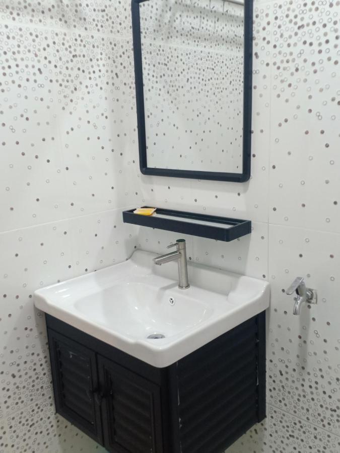 TEBiNG Guest House Taman Negara Malaysia Kuala Tahan Bagian luar foto