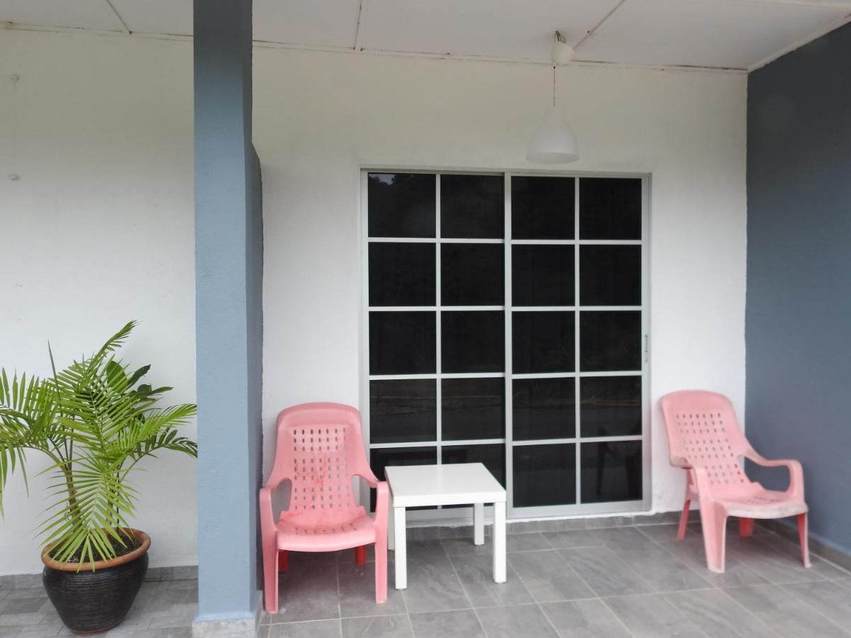 TEBiNG Guest House Taman Negara Malaysia Kuala Tahan Bagian luar foto