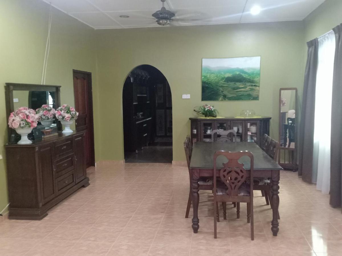 TEBiNG Guest House Taman Negara Malaysia Kuala Tahan Bagian luar foto